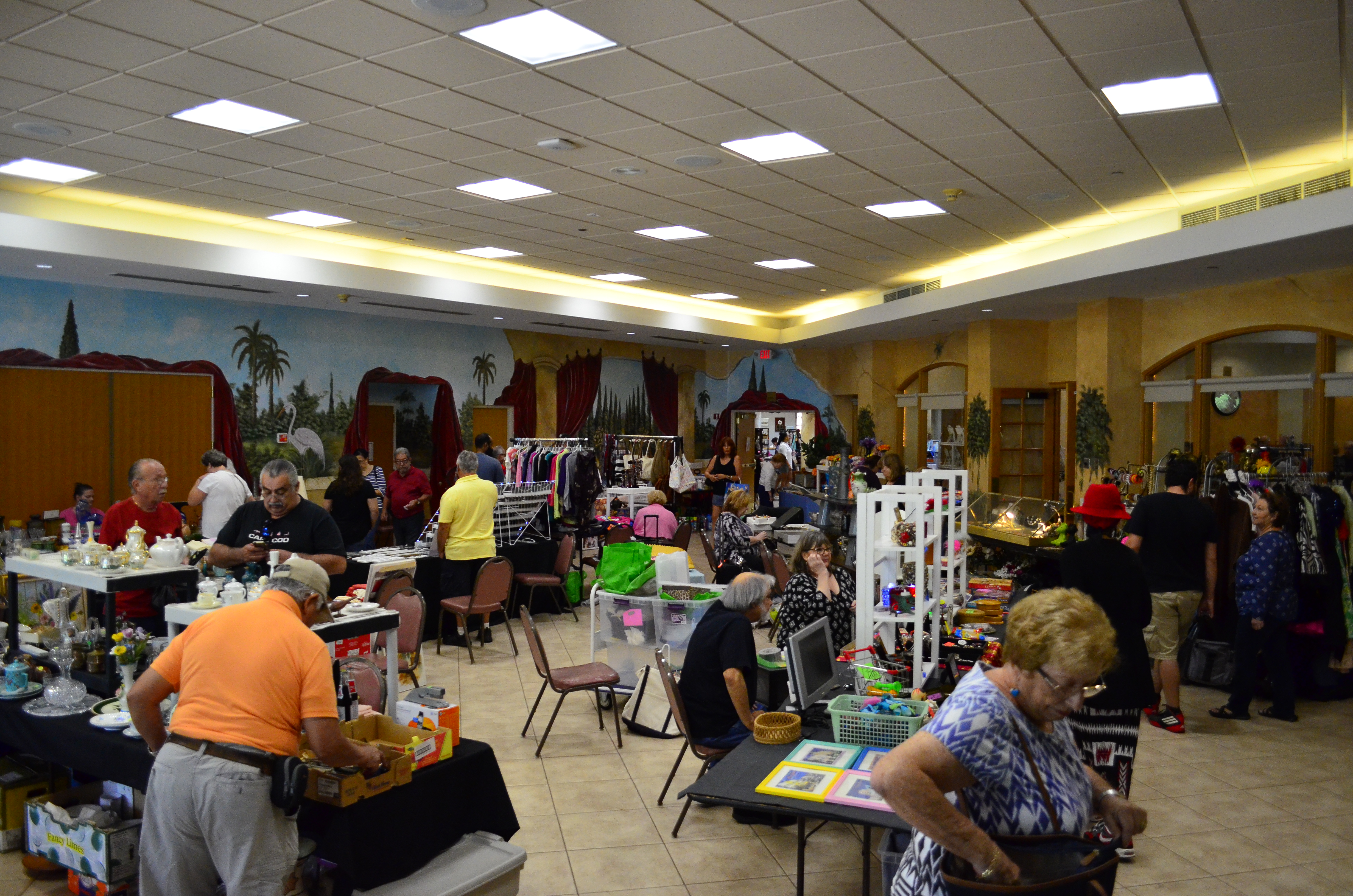 May Flea Mkt 2017 (17)